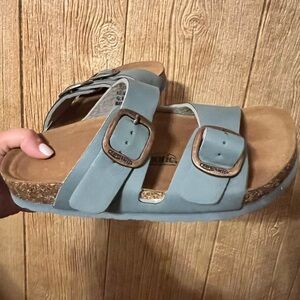 Aerothotic arch support sandals